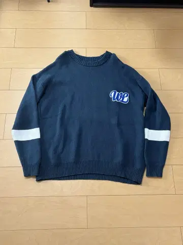 WHITELAND 스웨터