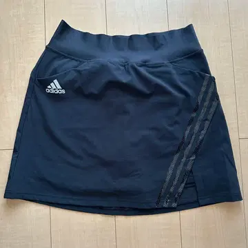 [새상품] adidas 골프 스커트 M 사이즈