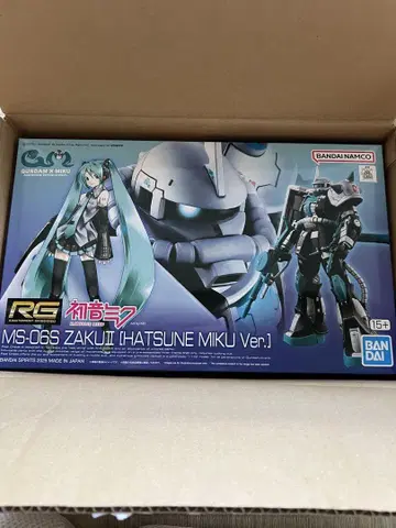 RG MS-06S 자쿠 II 하츠네 미쿠 Ver.