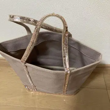 바네사 브륌 스팽글 핸드백