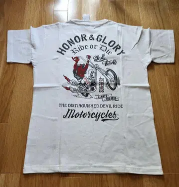 새상품 Skull Works HONOR & GLORY 티셔츠