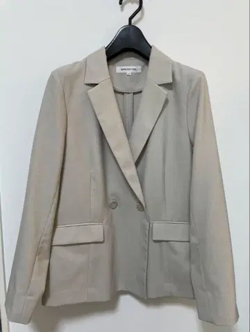 내추럴 뷰티 베이직 자켓