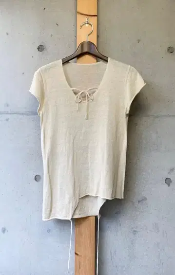 요건 레일 린넨 비대칭 티셔츠 JURGEN LEHL