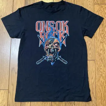 ONE OK ROCK 티셔츠 L 사이즈
