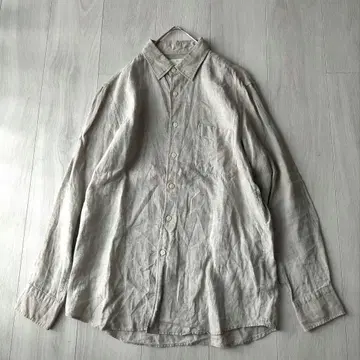 UNIQLO 린넨 베이지 긴팔 셔츠 가슴 포켓 부착