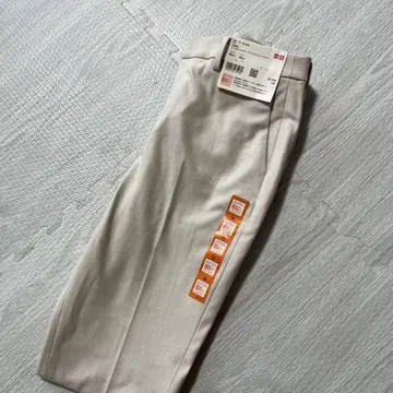 [새상품] UNIQLO 히트텍 스마트 슬림 스트레이트 팬츠