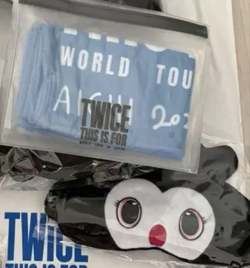 TWICE 업그레이드 굿즈