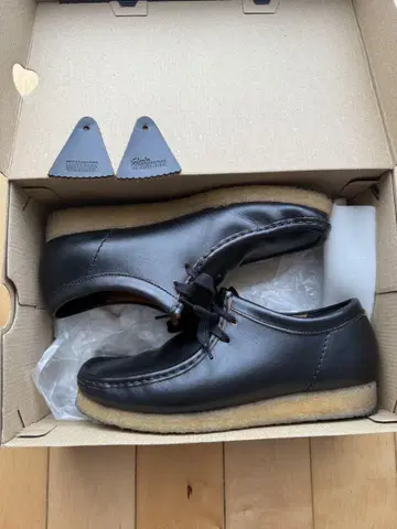 클락스 Wallabee Smooth Leather 26181127