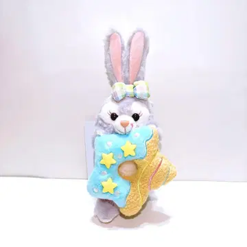스텔라루 더피&프렌즈 필드 위드 조이! 인형 배지