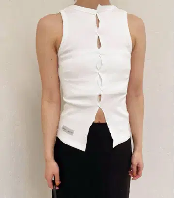 christina seewald 드레이프 탑 사이즈 S