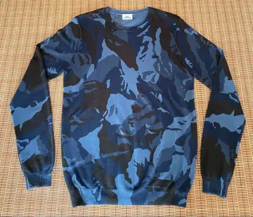 LACOSTE 카모플라쥬 얇은 니트 스웨터