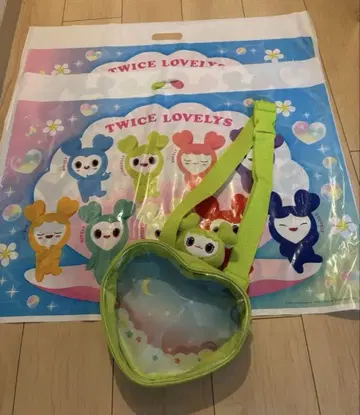 [ 정연 ] TWICE LOVELYS GiGO 뿅코큥 바디백