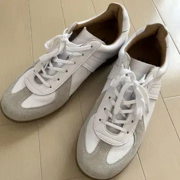 GERMAN TRAINER 스니커즈