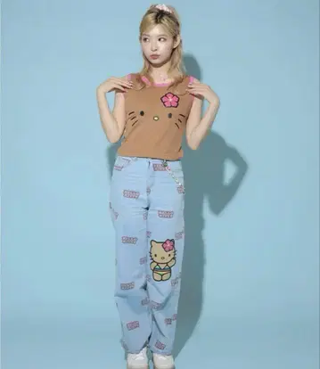 50주년 기념 헬로키티 스트레이트 데님 팬츠