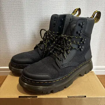 Dr.Martens