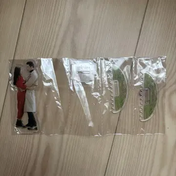 [미사용 새상품] 사랑의 불시착 아크릴 스탠드
