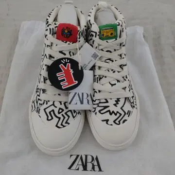 ZARA 키이스 해링 스니커즈 39 (25 cm)