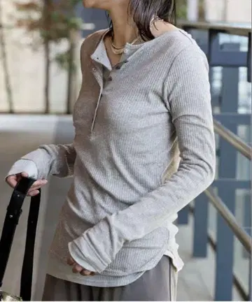 저널 스탠다드 시어 골지 헨리넥 풀오버