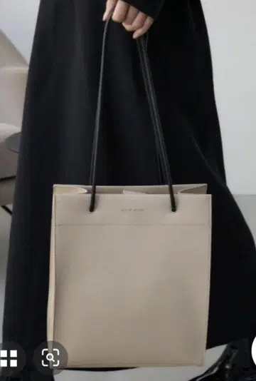 새상품 azul by moussy 내로우 핸들 쇼핑백 아즈
