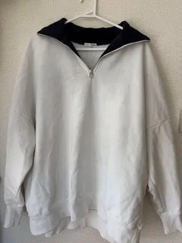 GYDA 트레이닝복