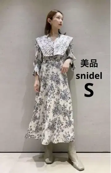 snidel 스나이델 빅 칼라 클래시컬 프린트 원피스 네이비 S