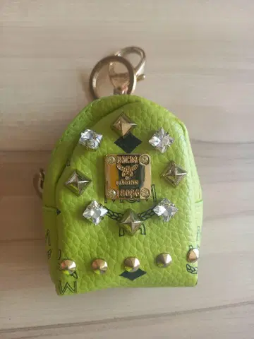 [새상품급] MCM 백팩 키링 참