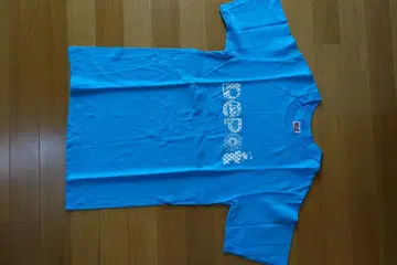 DEPOT 데포트 T셔츠 스카이블루 미착용 새상품 BLUELUG 블루러그