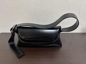 OSOI 숄더백