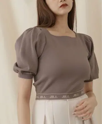 JILL by JILL STUART 로고 자카드 니트 베이지