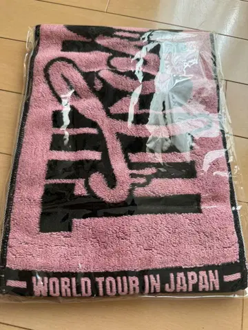 TWICE THIS IS FOR 타월 모모