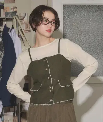 로완뉴이 컷오프 코르셋 뷔스티에 카키