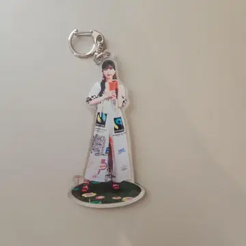 노기자카46 쿠보 시오리 아크릴 키링 NOGI CAFE 2025