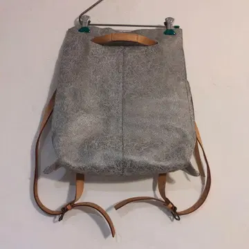 ikot 백팩 새상품급입니다