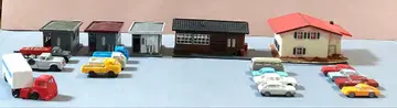 N게이지 철도 모형 디오라마 차량과 건물
