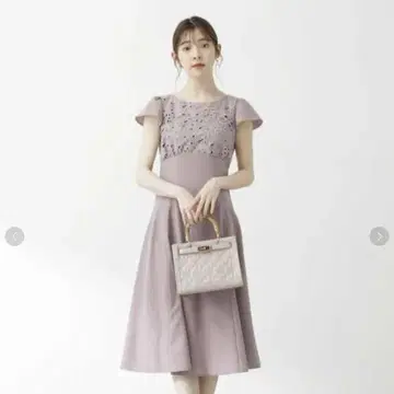 새상품 프로포션 바디 드레싱 컷워크 원피스