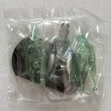 울트라 괴수 명감 침략자를 쏴라 발탄 성인