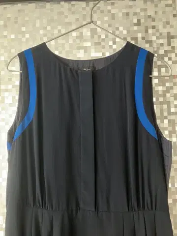 paul smith black 네이비 슬리브리스 드레스 원피스