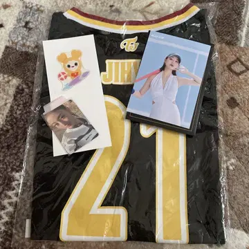TWICE 메쉬 탱크탑