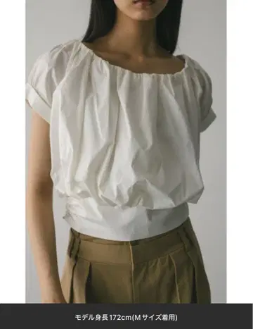 [새상품급] STYLEMIXER 숄더 개더 탑 M 사이즈
