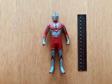 울트라맨 피규어 약 15cm