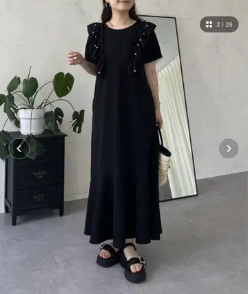 스트레치 펄 프릴 머메이드 컷 원피스 PL