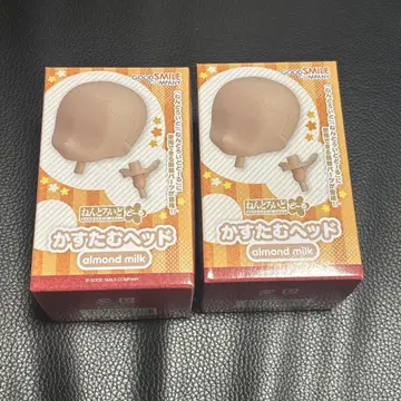 넨도로이드돌 커스텀 헤드 almond milk 2개 세트