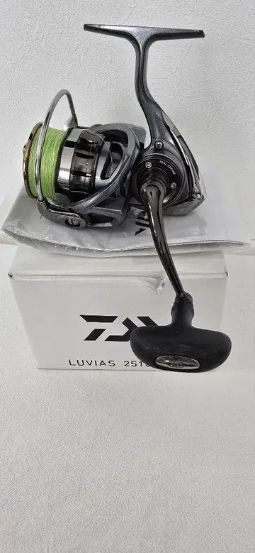 DAIWA LUVIAS 2510PE-H 스피닝 릴