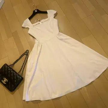 새상품급 FguRL FOXEYFguRL 반팔 원피스