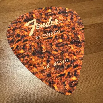 RUDE GALLERY x Fender 안경닦이