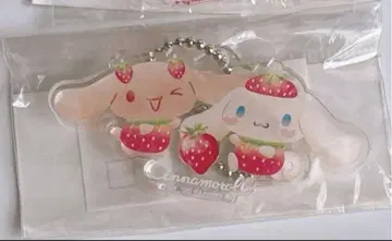 시나몬 아크릴 키링