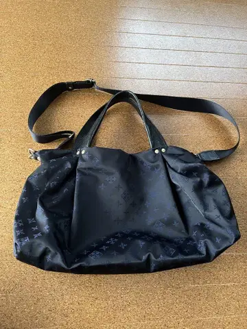 russet 나일론 숄더백