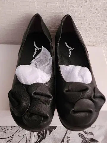 새상품 센소유니코 지우 플랫슈즈 23.0cm