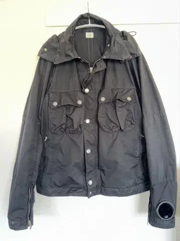 C.P. company 고글 재킷 52