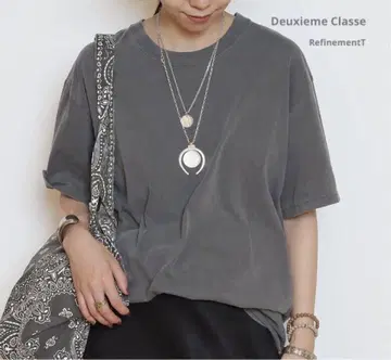 Deuxieme Classe 두지엠 클라세 RefinementT 셔츠